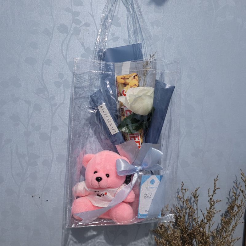 

Buket Bunga Coklat dan Tas Boneka Valentine / Bouquet Valentine / Boneka Valentine