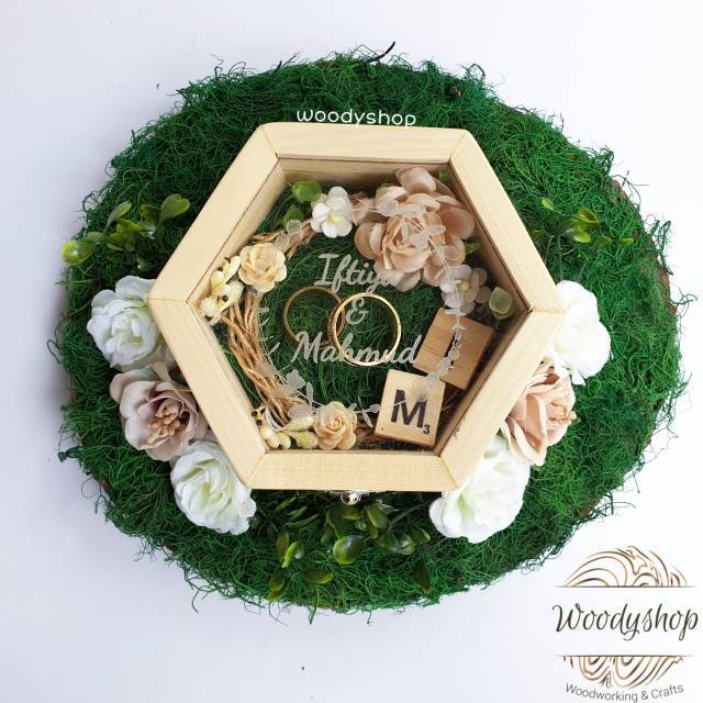 KOTAK PERHIASAN HEXAGON KOTAK HEXAGON SESERAHAN RING BOX KOTAK PERHIASAN HEXAGON KOTAK HEXAGON SESERAHAN RING BOX