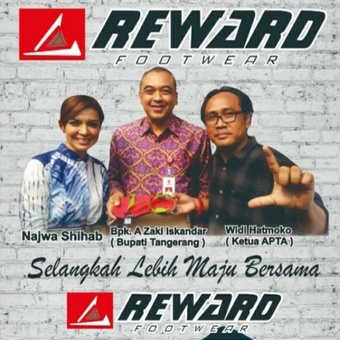 SANDAL GUNUNG WANITA REWARD LADIES TPR SOL HITAM