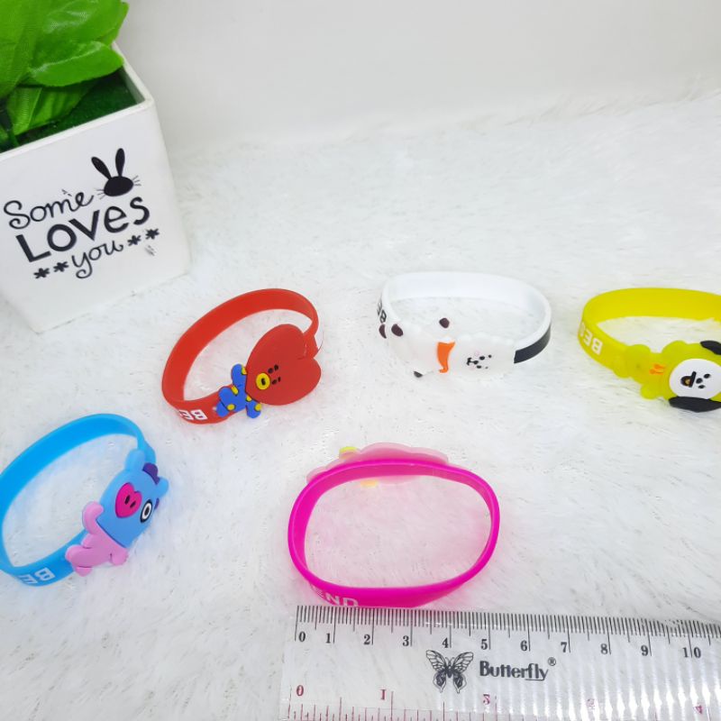 Gelang Karet Karakter K-pop