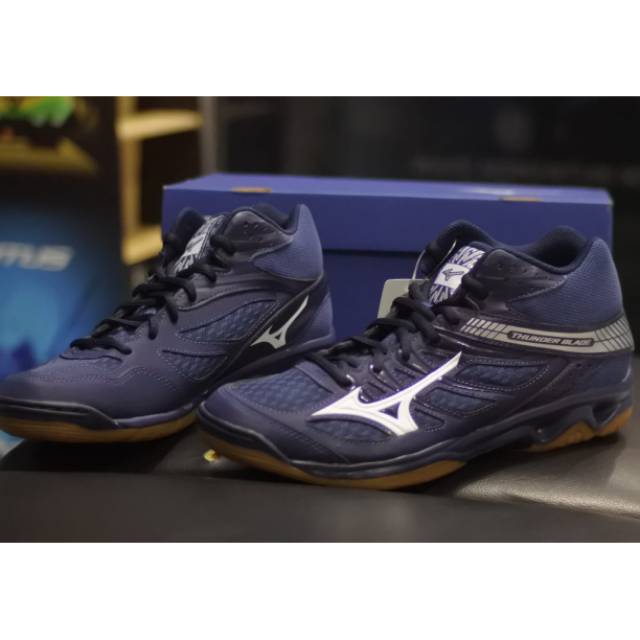 mizuno thunder blade mid 2019