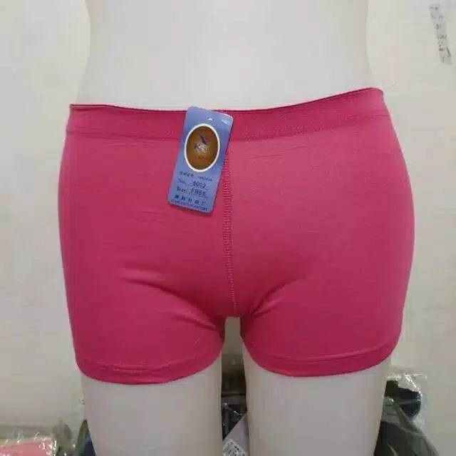 Hot pants wanita / celana dalam pendek kesini free size