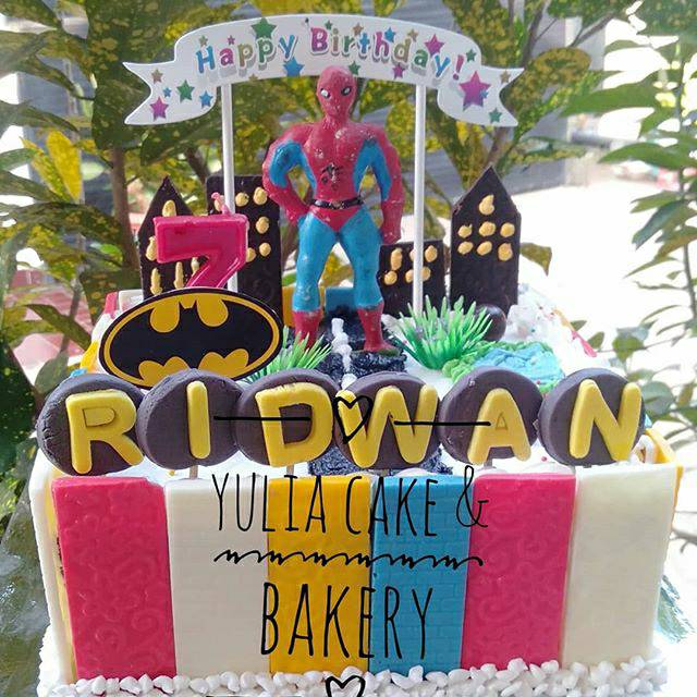 

Jue ulang tahun superhero