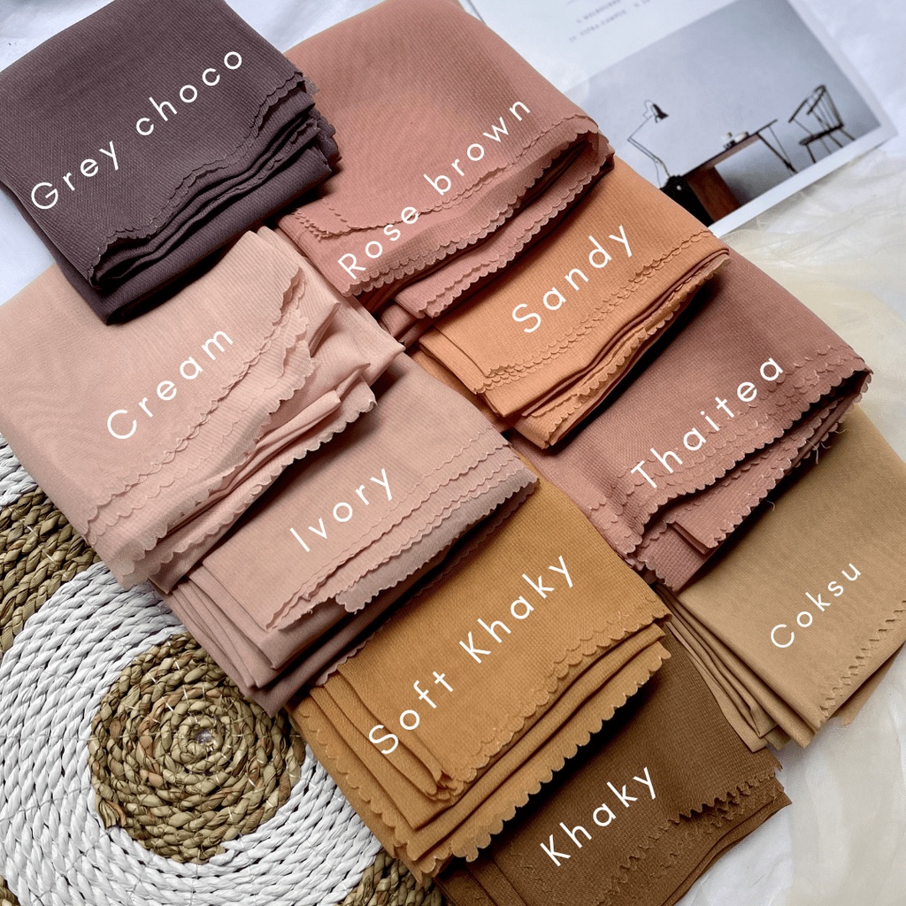 Hijab Segiempat Bella Square Lasercut Premium / Bella Square LC