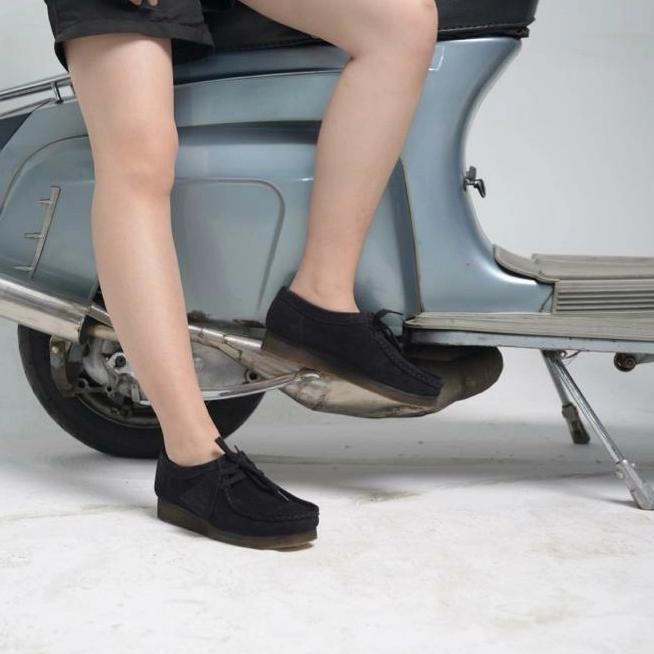 Clarks Wallabee Black Suede