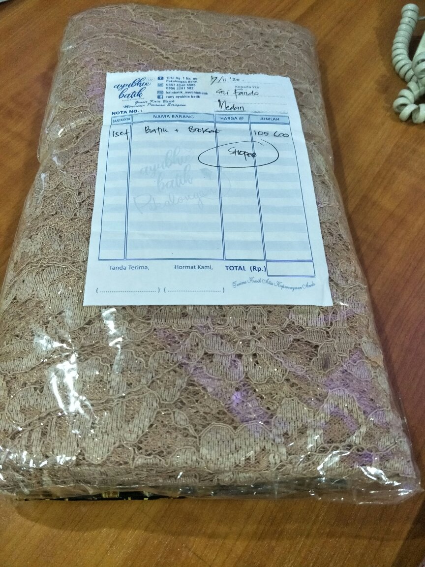 Batik Sogan Halus Batik Pekalongan Mix Brokat Cord Cantik