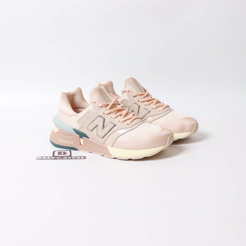 tan womens new balance
