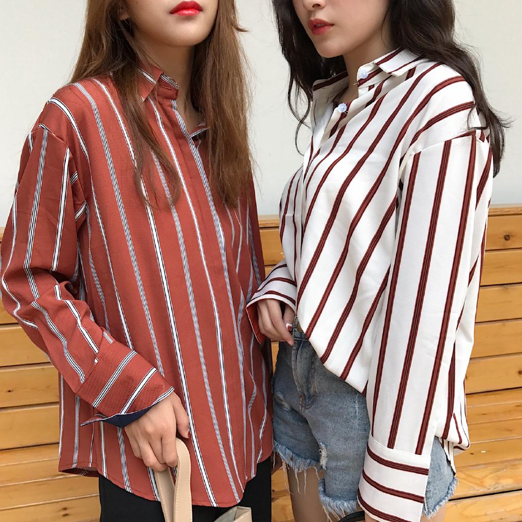  Kaos  Polo Lengan  Panjang  Model Longgar Motif  Garis  