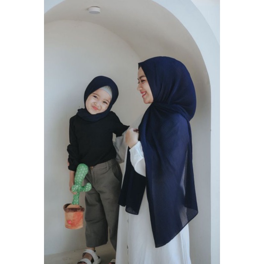 Jilbab mayra plisket jilbab anak plisket almahyra  jilbab phasmina plisket dewasa couple
