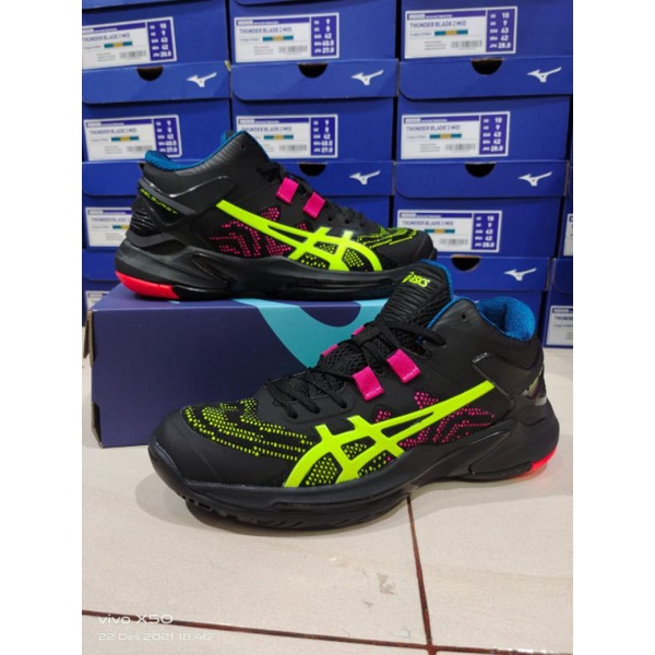 Sepatu Asic