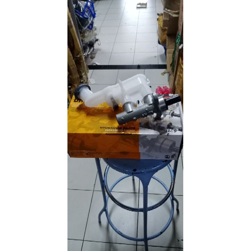 master rem atas suzuki swift splash