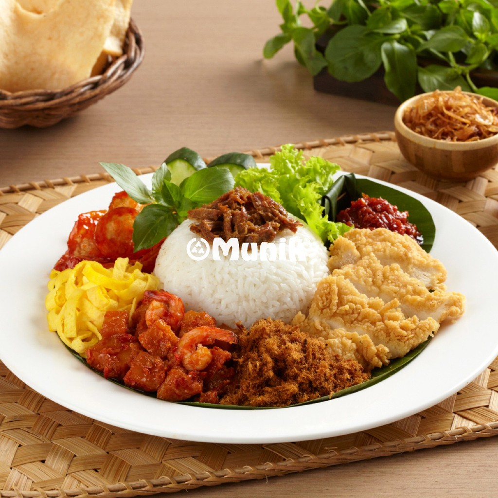 

Munik Resto's Nasi Langgi (Kemasan Box)