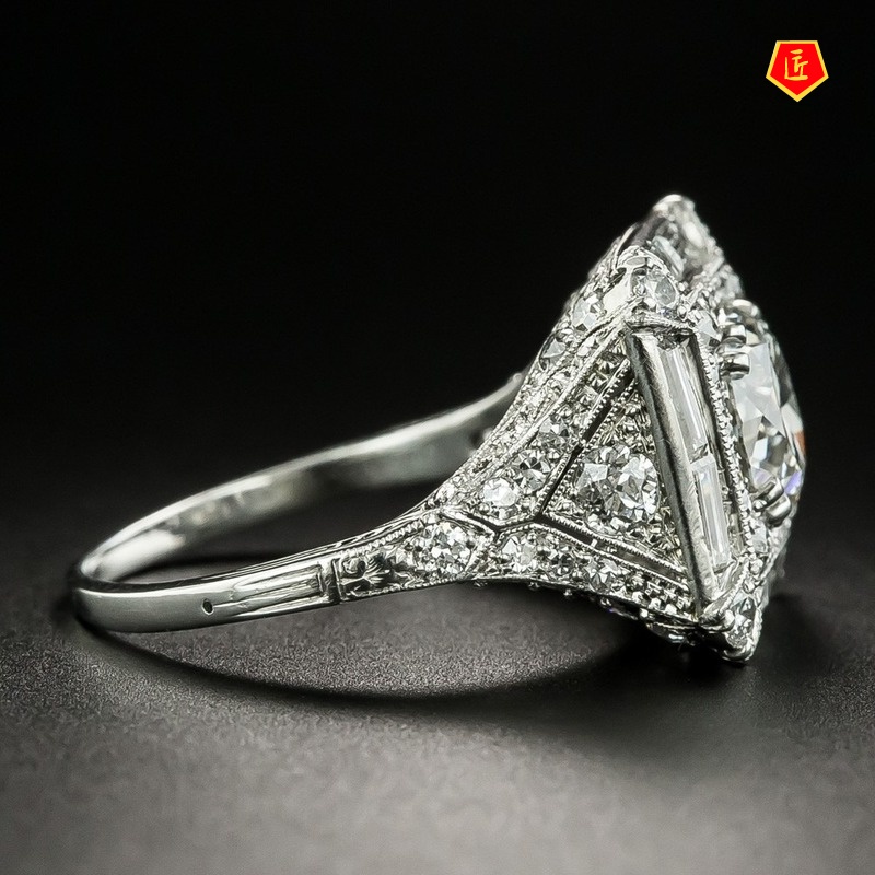 [Ready Stock]Luxury Moissanite Hollow Pattern Ring