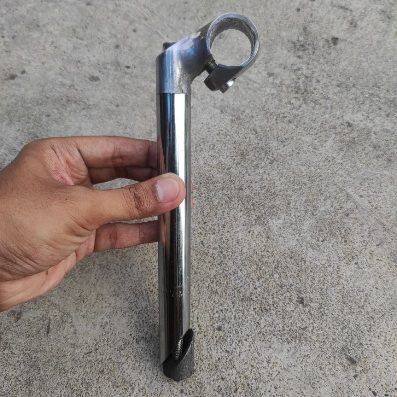 TIANG STEM ADAPTOR SEPEDA MINI ATAU MINION JADUL 22.2 MM WARNA SILVER CHROME