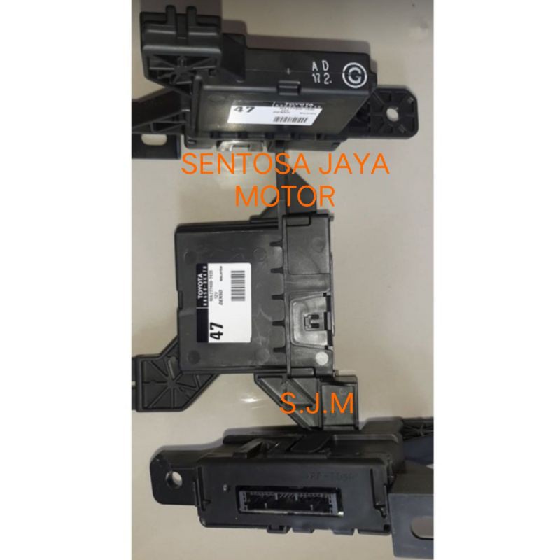 COMPUTER KOMPUTER ECU AMPLIFIER AC TOYOTA INNOVA REBORN FORTUNER VRZ HILUX REVO ORIGINAL