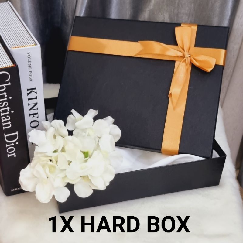 hard box / kotak hampers / box hampers premium