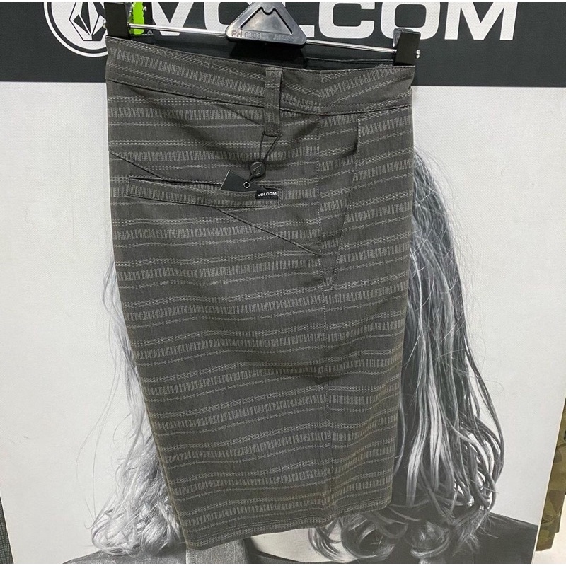 celana volcom original z368