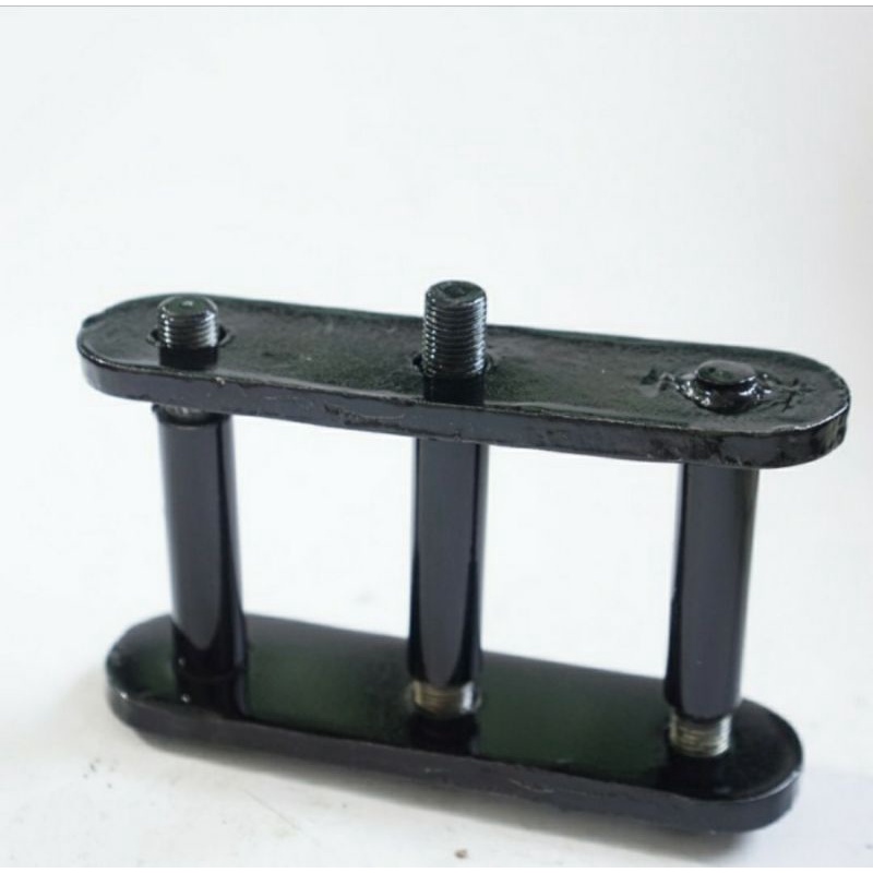 Shackle Modifikasi Toyota Kijang / Isuzu Panther