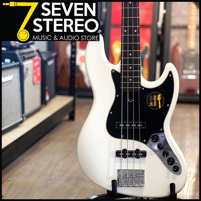 Sire Bass Marcus Miller V3 2nd Generation White 4 String