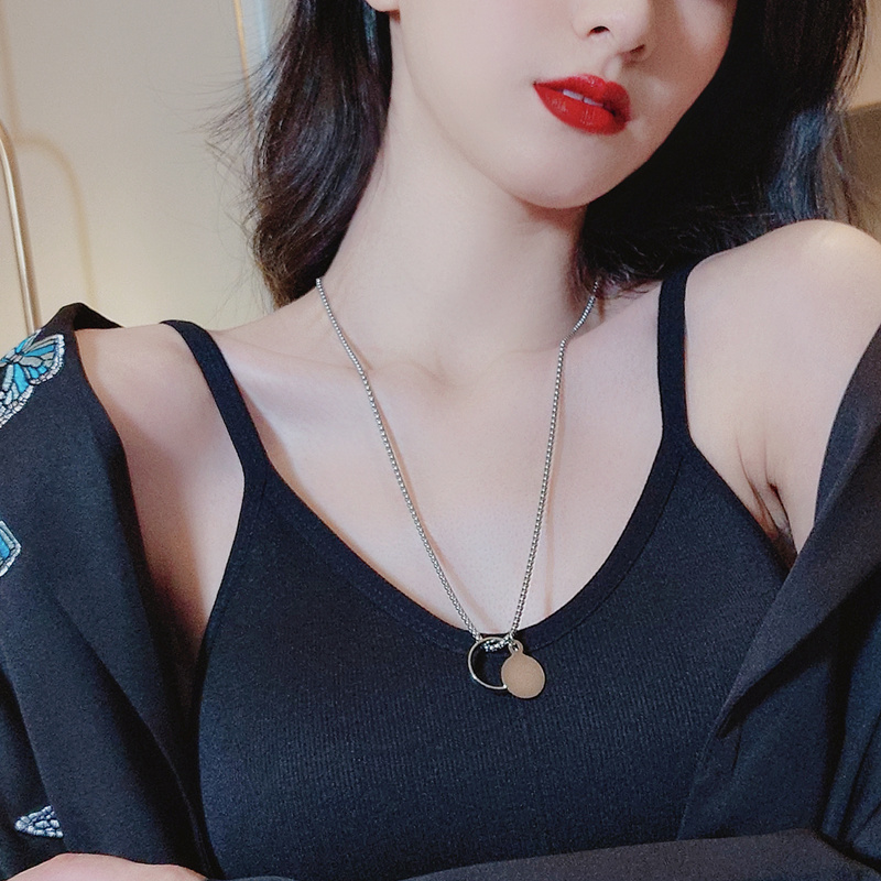 Kalung Rantai Dengan Liontin Yibo Warna Silver Gaya Hip Hop Untuk Wanita