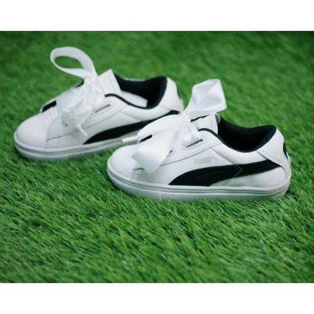 SEPATU KIDS PUMA FENTY WHITE BLACK
