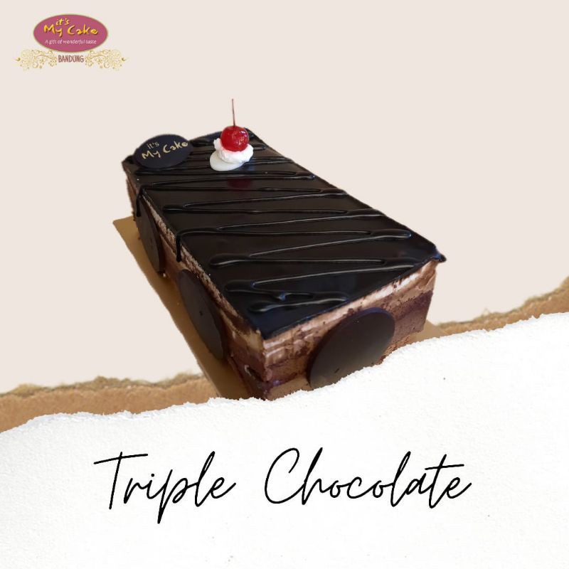 

Triple Chocolate 20x10cm Its My Cake Bandung