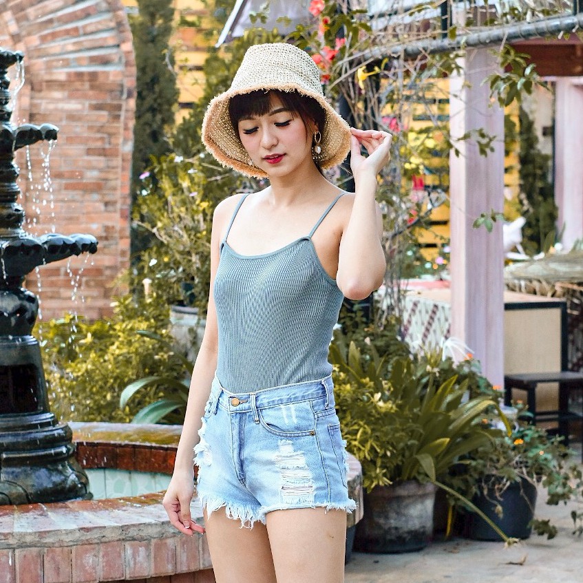 Peach Poppy Nana Tanktop - Atasan Wanita Kaos Basic Tanpa Lengan IMP1905