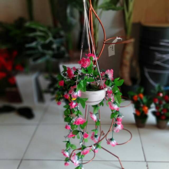 Bunga rambat gantung artificial