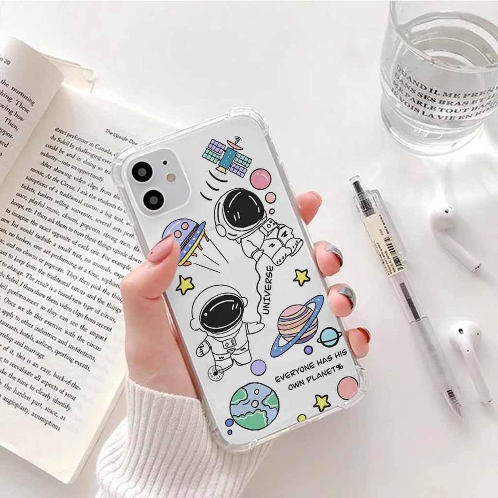 Softcase astronot all type hp atau anticrack case custom for all type hp