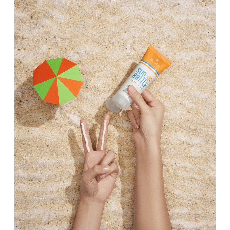 SUNSCREEN EMINA SUN BATTLE SPF 30, 23ml RUMAH CANTIK