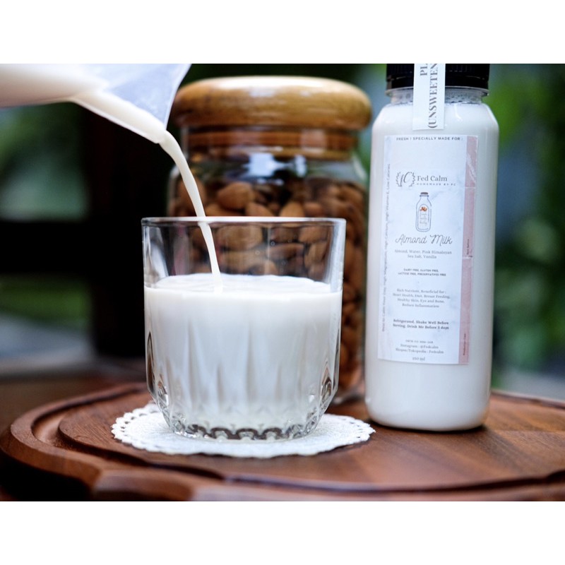 

Fresh Almond Milk Plain (Asi Booster) 250 ml-1 liter