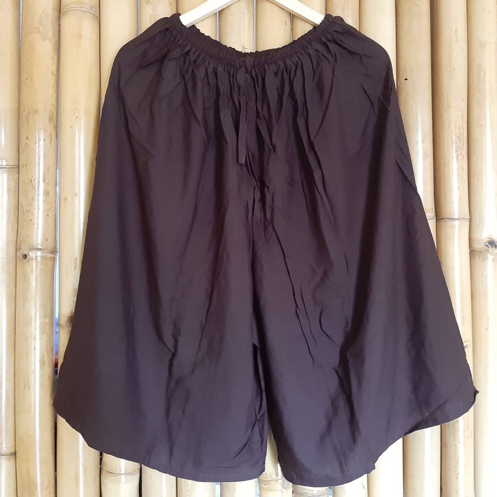 Celana Kulot 3/4 Jumbo Bali Warna Polos Rayon Lembut dan Adem-Dark Borwn