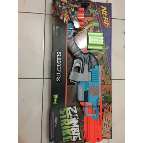 NERF ZOMBIE STRIKE SLEDGEFIRE