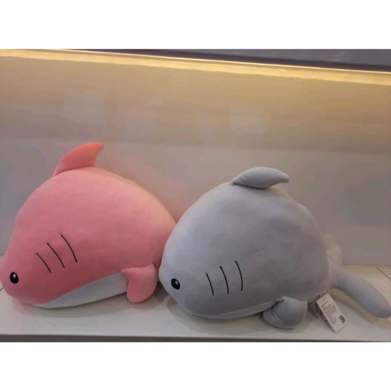 Boneka Hiu Shark asli Miniso