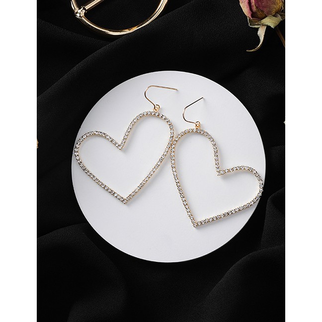 LRC Anting Gantung Fashion Love Hollow Rhinestone Heart Earrings D55285