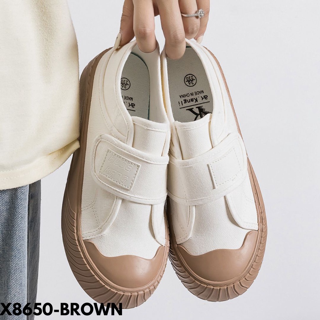 SEPATU SNEAKERS WANITA DESIGN TRENDY POLOS IMPORT CASUALLY DAILY BAHAN CANVAS IMPORT 8650