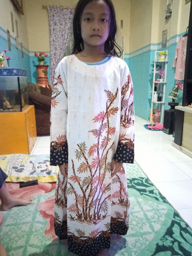 Batik Couple Keluarga Sania Ruffle Ori Ndoro Jowi Dnt - Motif Bambu Putih