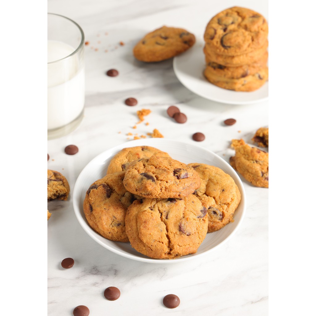 

Classic Chocolate Chip Cookies