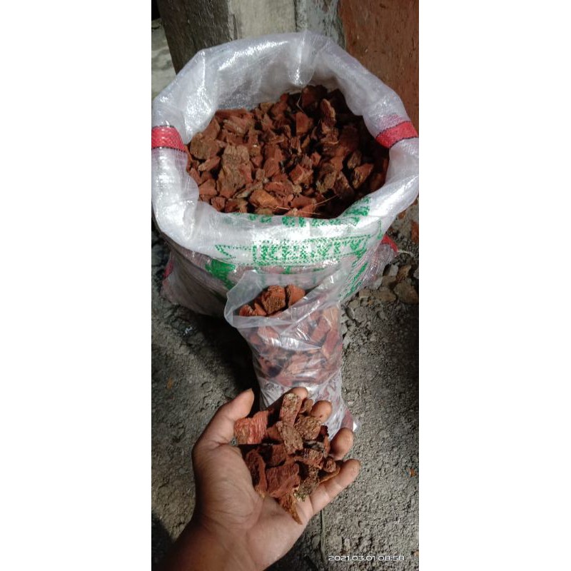 Pine bark media tanam Anggrek