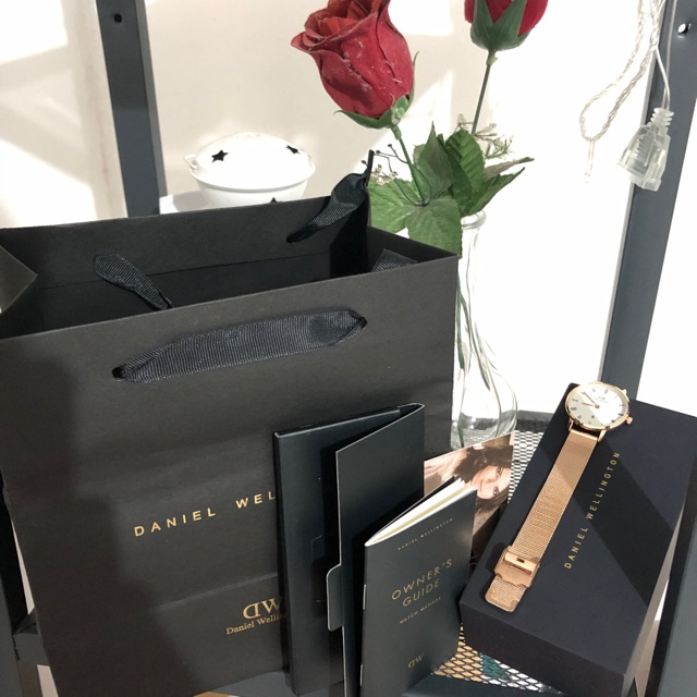 [PRELOVED ADA NOTA BELI] Jam DW Jam Daniel Wellington gold petite rantai pasir