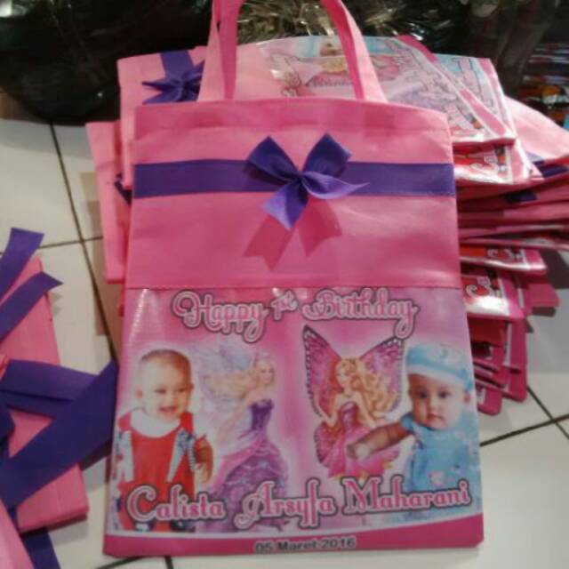 

Tas Souvenir ultah pita karakter princess plus foto & nama anak full colour