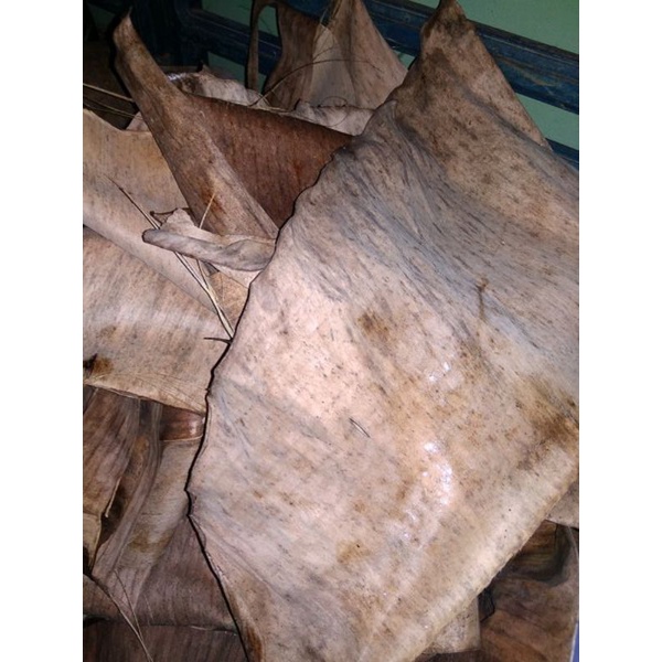 daun pisang kering