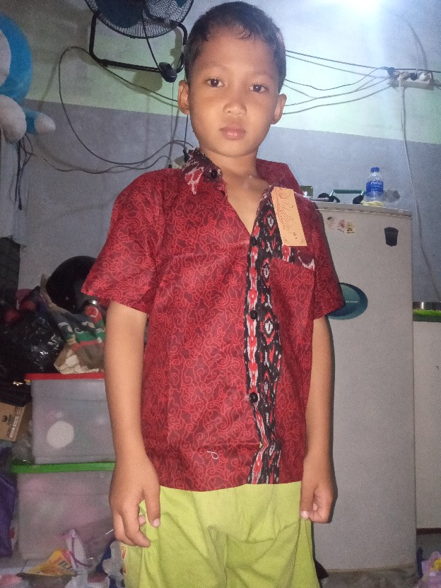 Couple Ayah Dan Anak Batik Megamendung Merah