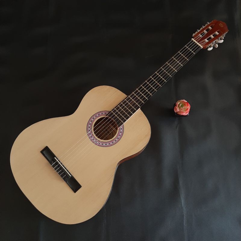  Gitar  klasik yamaha  c315 pemula tanam besi Shopee Indonesia 