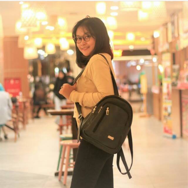 Tas Ransel Theona Hitam Rumah Warna