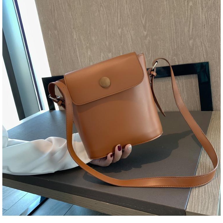 Tas Selempang Wanita Casual Button PU Leather Women Sling Bag