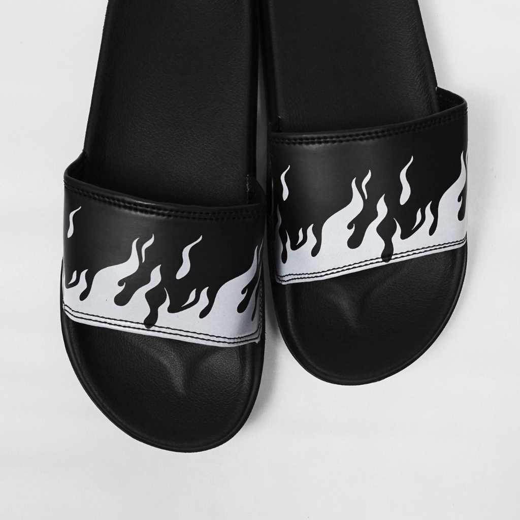 [SDL00032] Black White Flame Sandal Slop Slide Pria Wanita Original Supply.Co