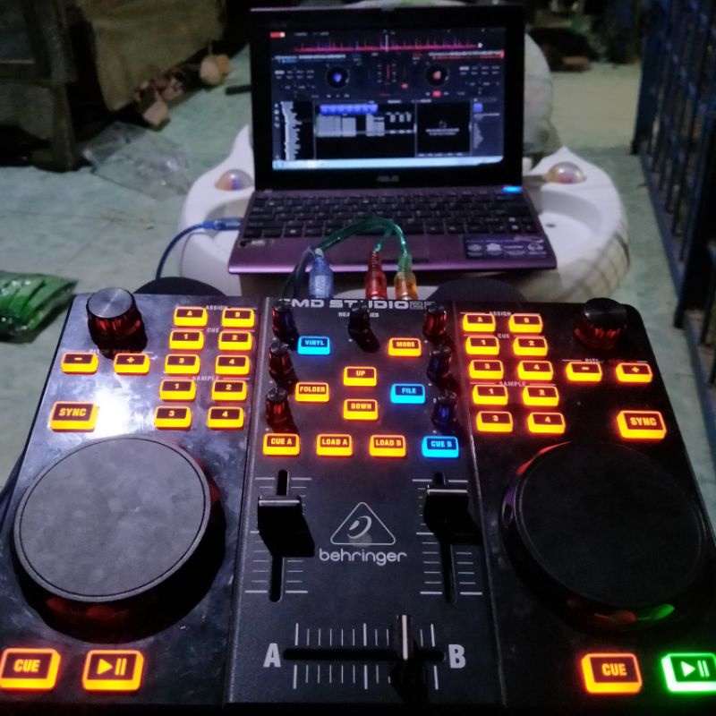 Alat DJ CMD STUDIO 2A