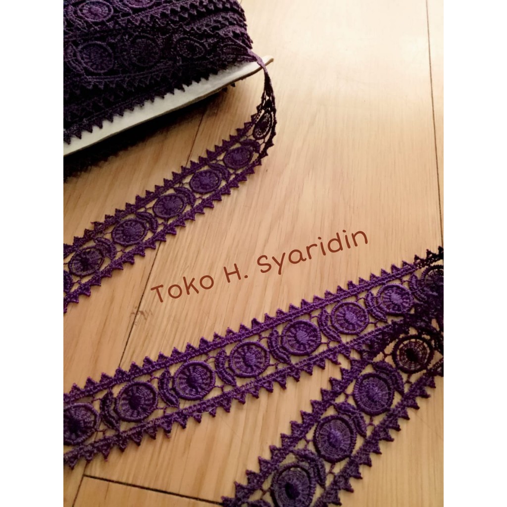Renda Bordir Ungu Tua / mt 75