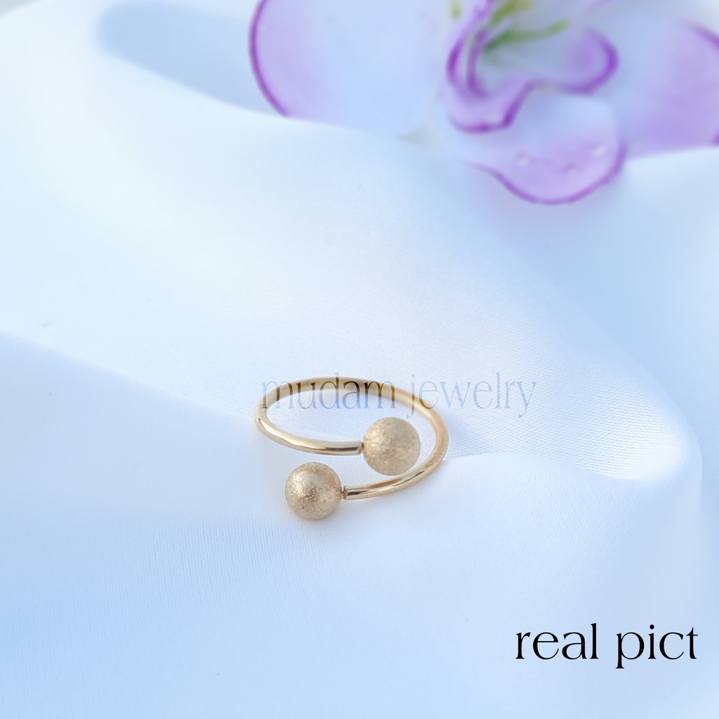 Cincin Titanium Two Balls Simple dan Elegan Warna Rosegold